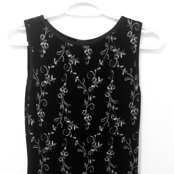 Maxi dress - Picture 2 of 8